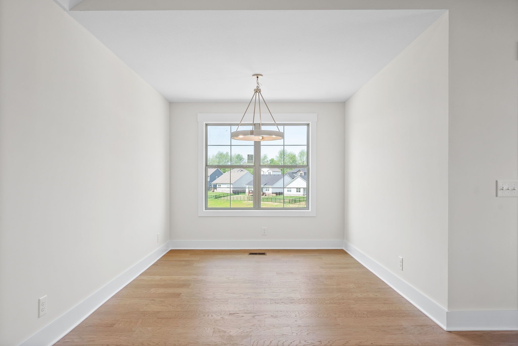 1605 Collins View Way Property Photo 19