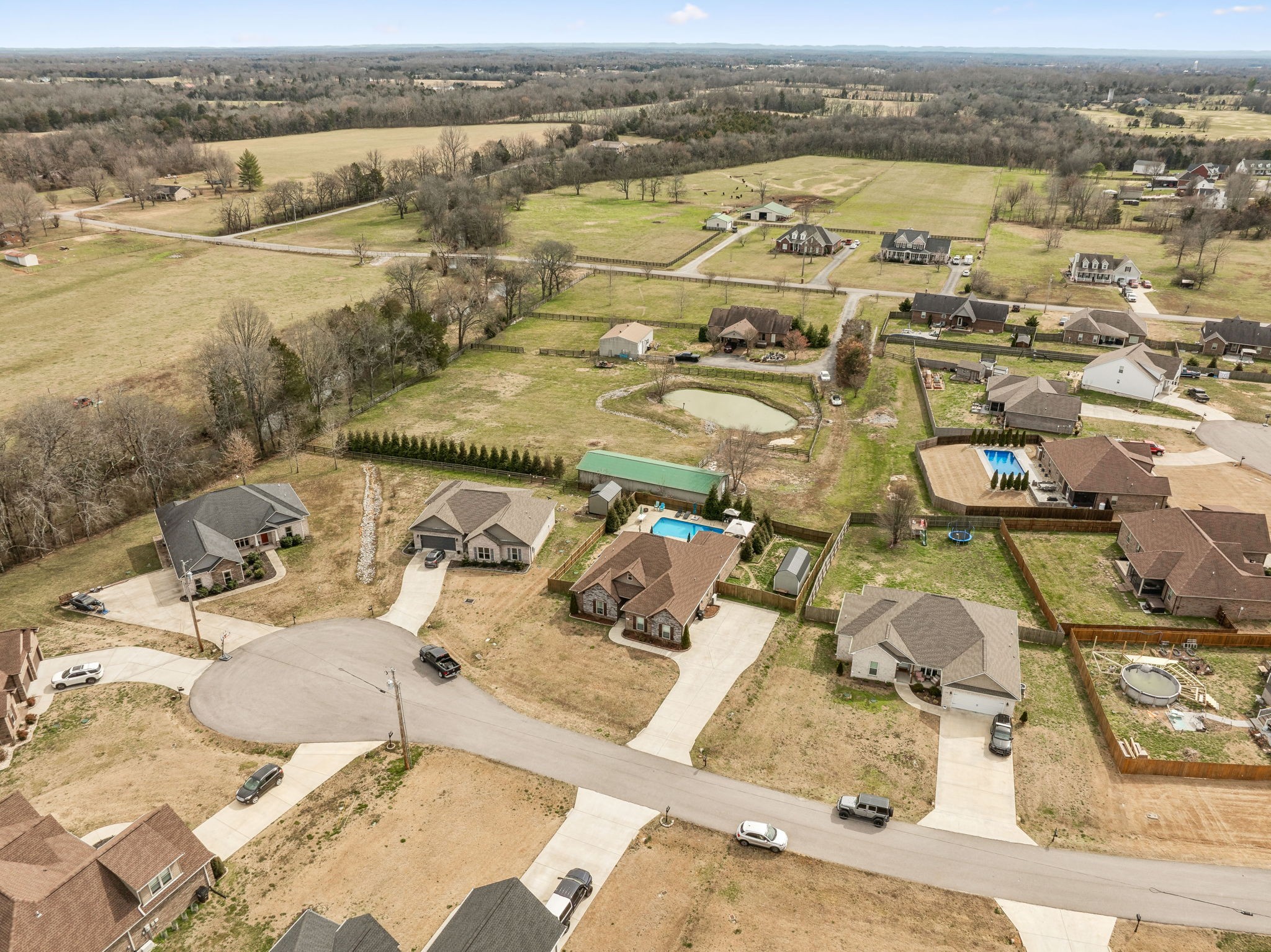 2611 Etna Dr Property Photo 40