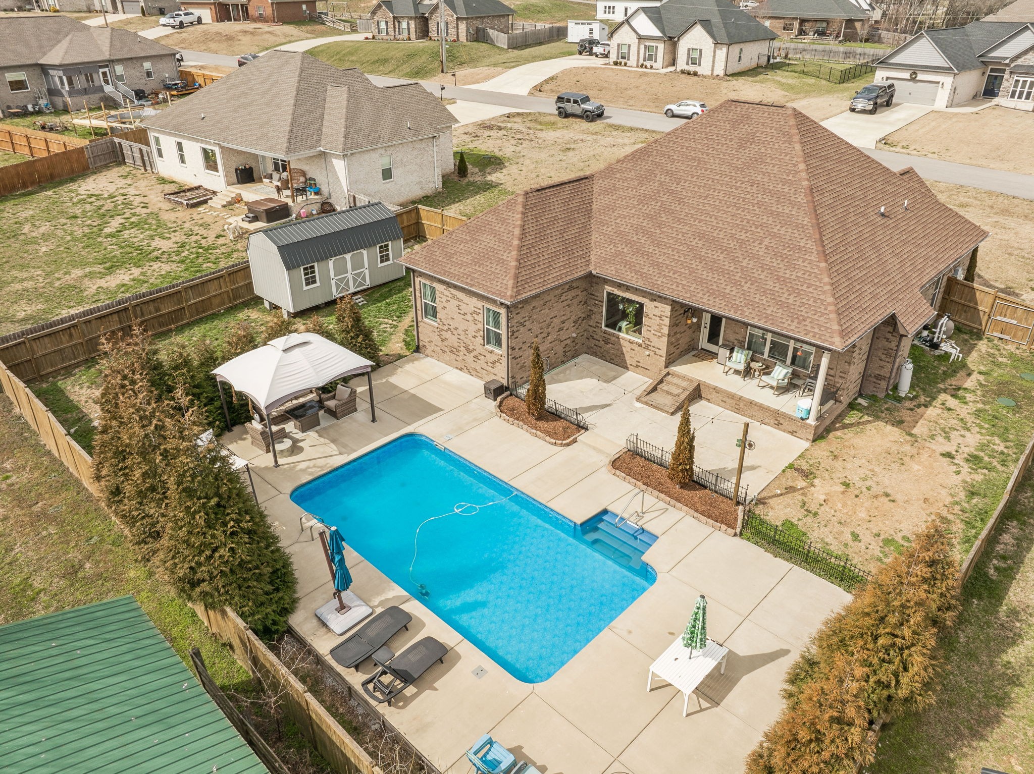 2611 Etna Dr Property Photo 41