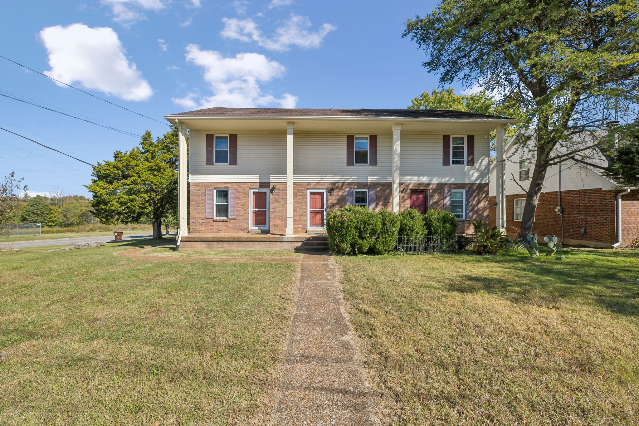 200 Slayton Dr Property Photo 1