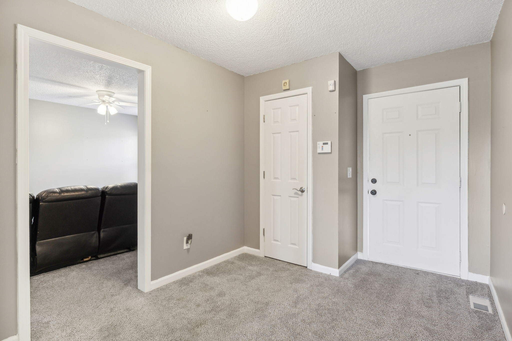 200 Slayton Dr Property Photo 27