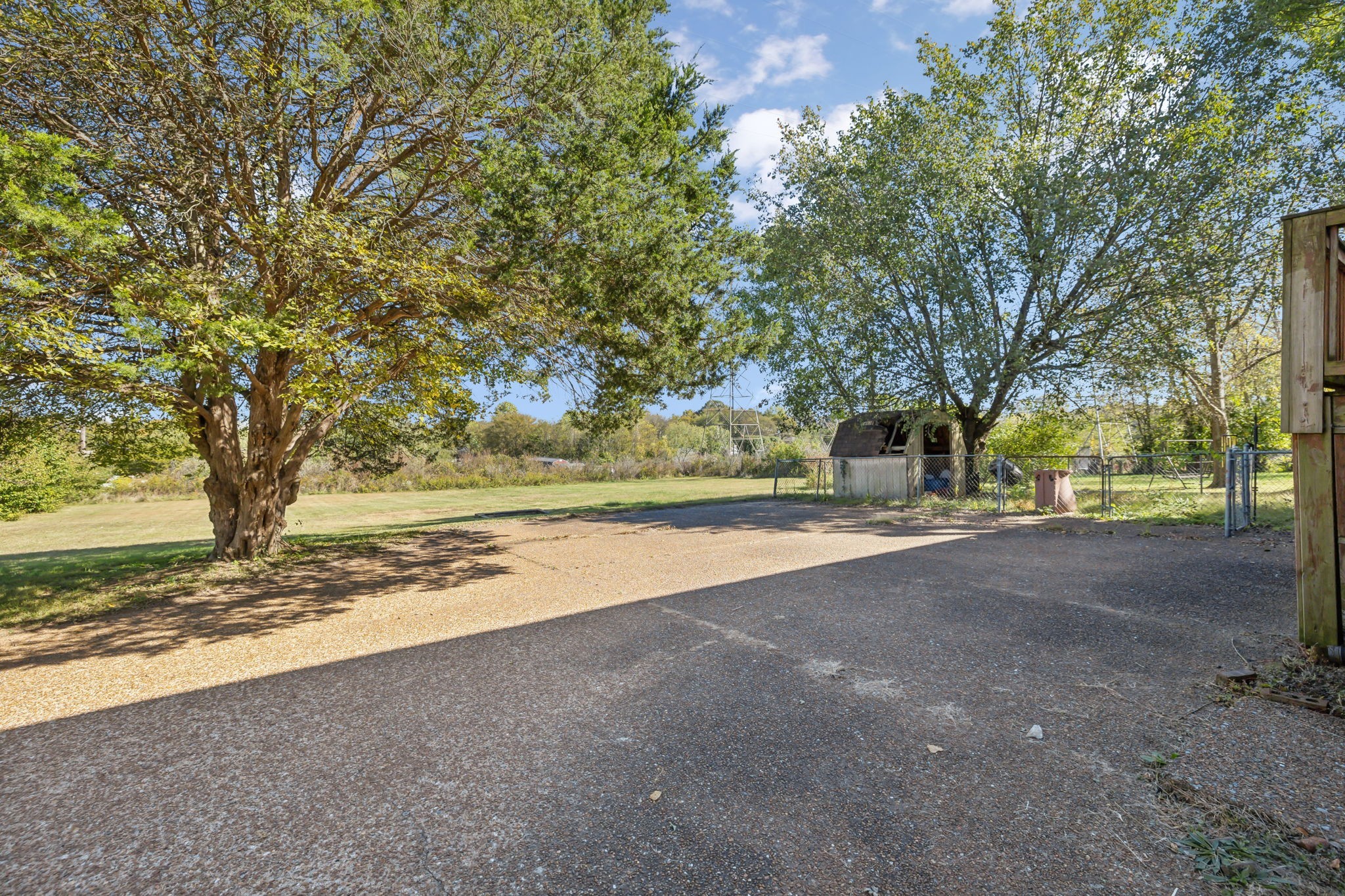 200 Slayton Dr Property Photo 34