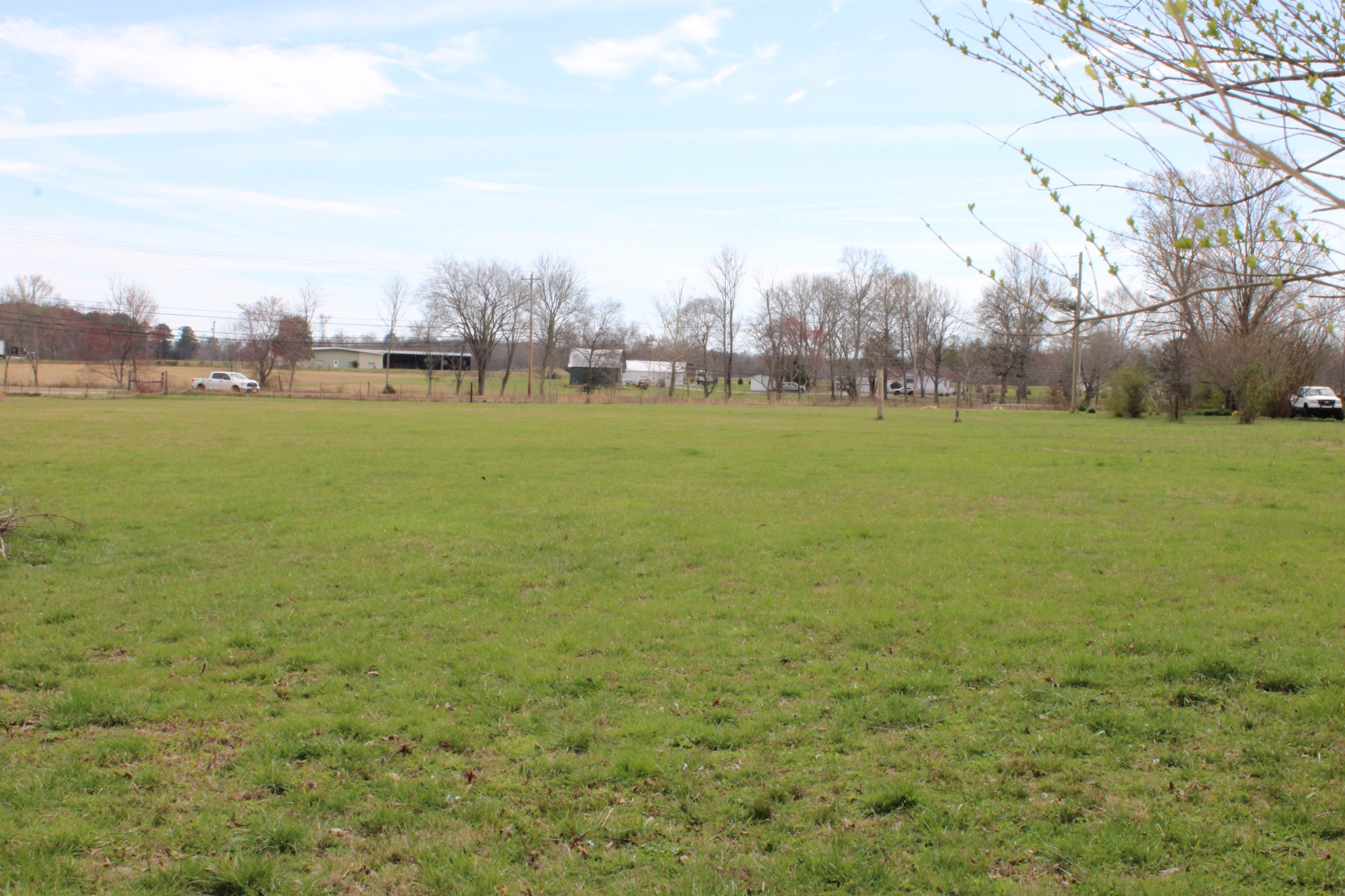 323 Old Mcminnville Hwy Property Photo