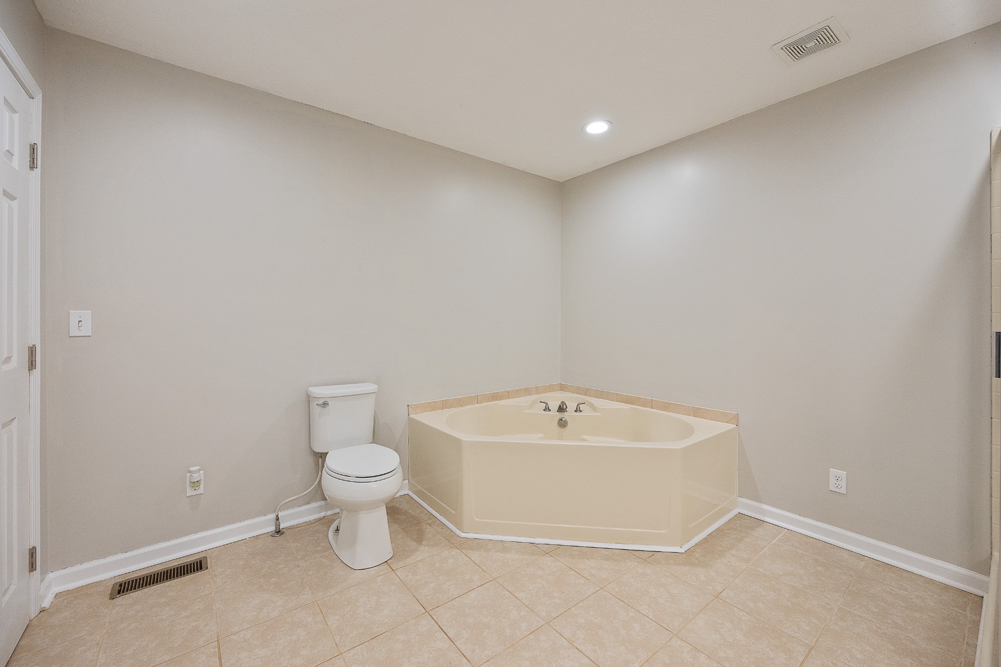 190 Neely Ave Property Photo 17