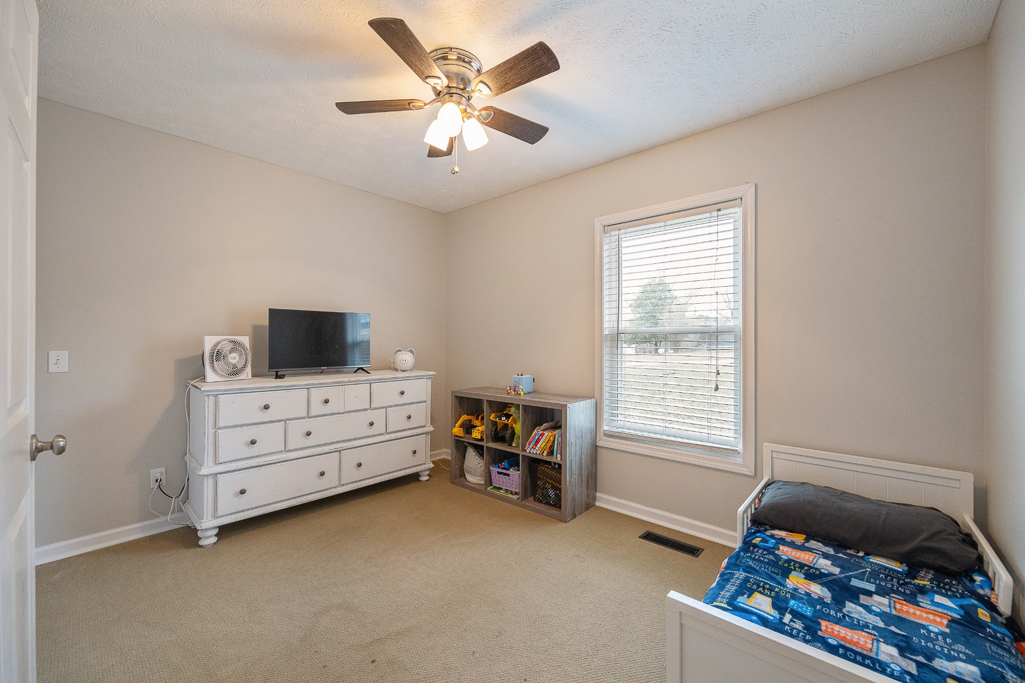 190 Neely Ave Property Photo 21