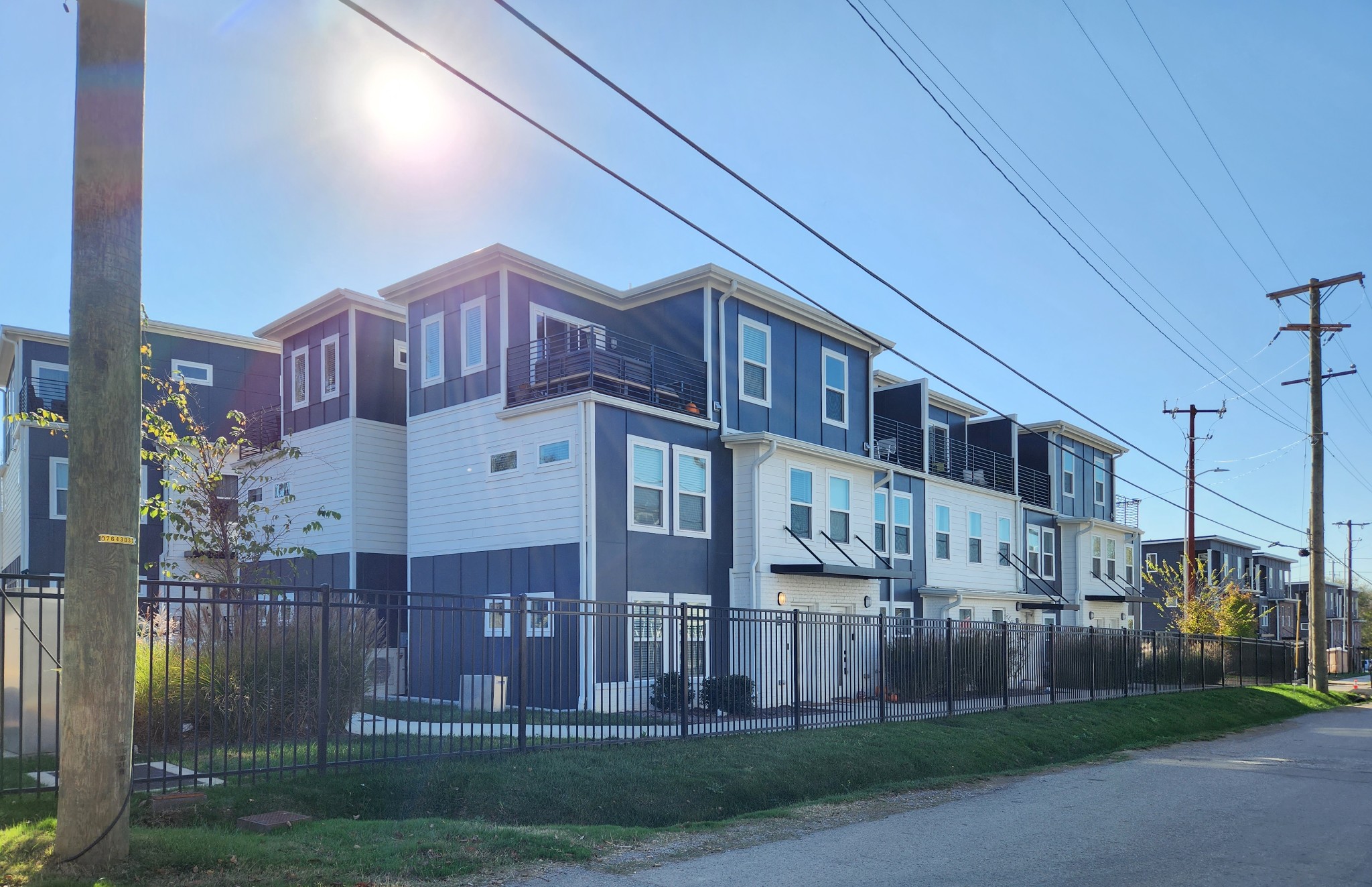 107 Queen Ave Property Photo 17