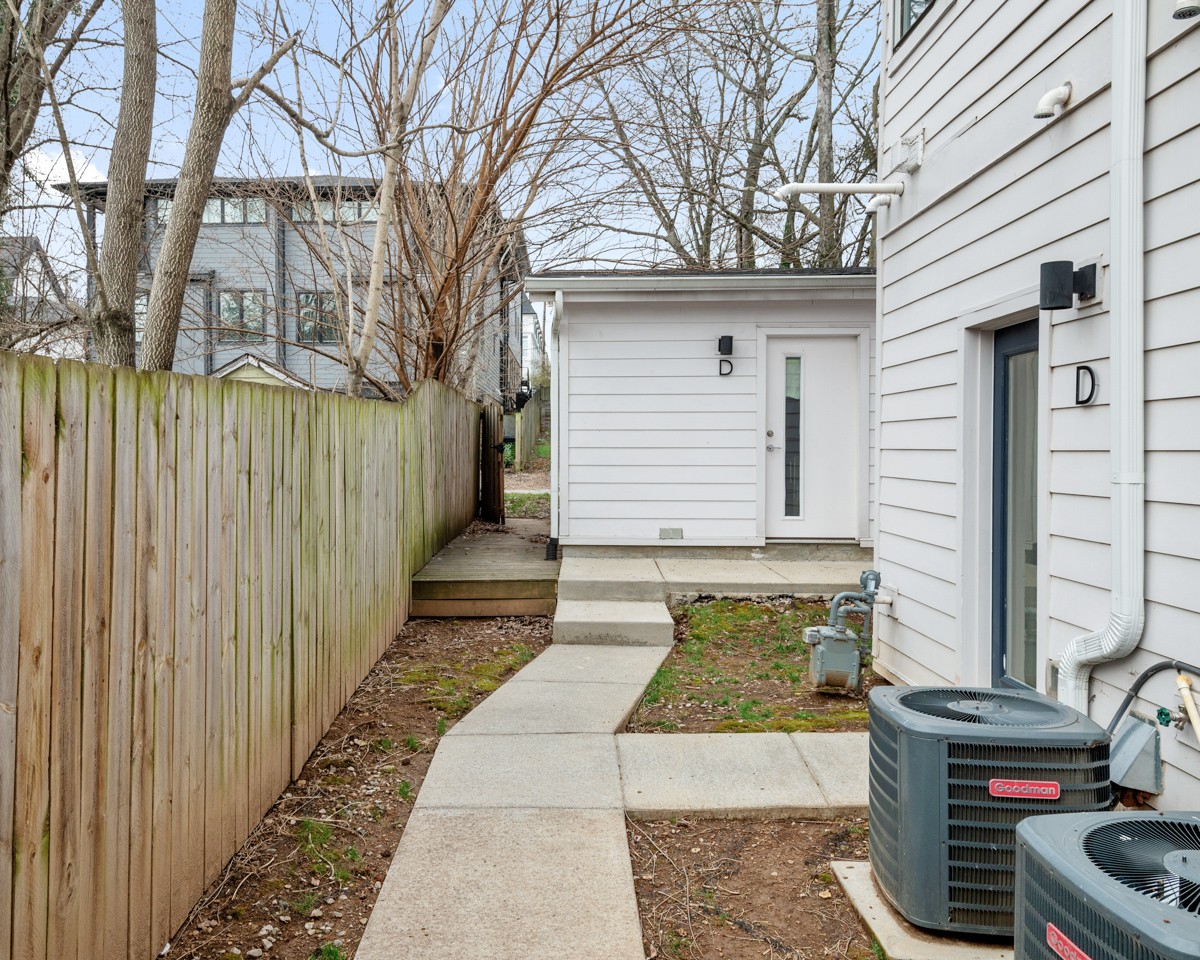 208d Myrtle St Property Photo 41