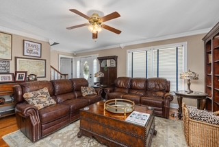 1051 Alex Dr Property Photo 5