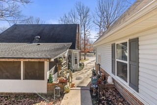 1051 Alex Dr Property Photo 29