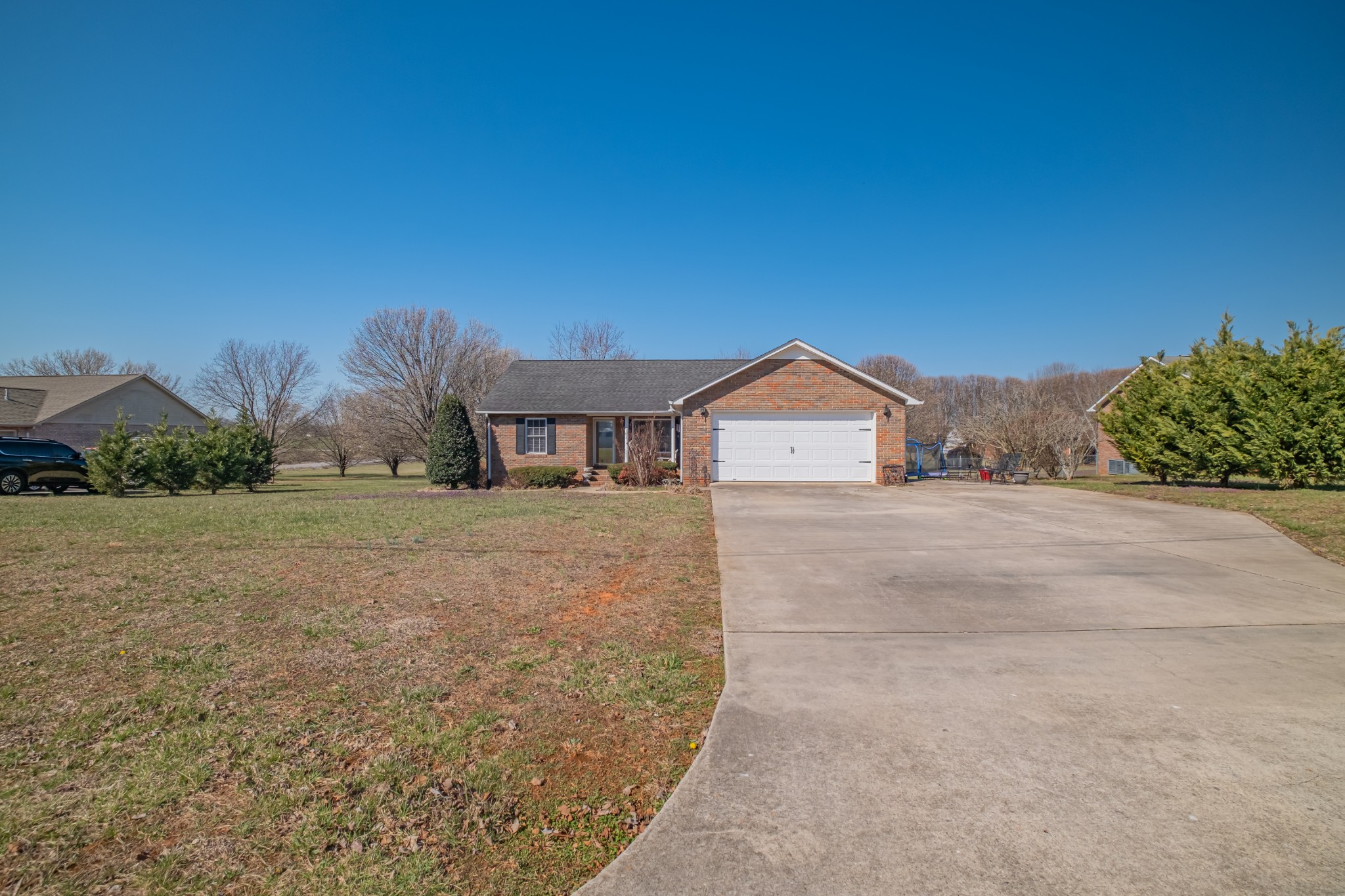 145 Susie Dr Property Photo 1