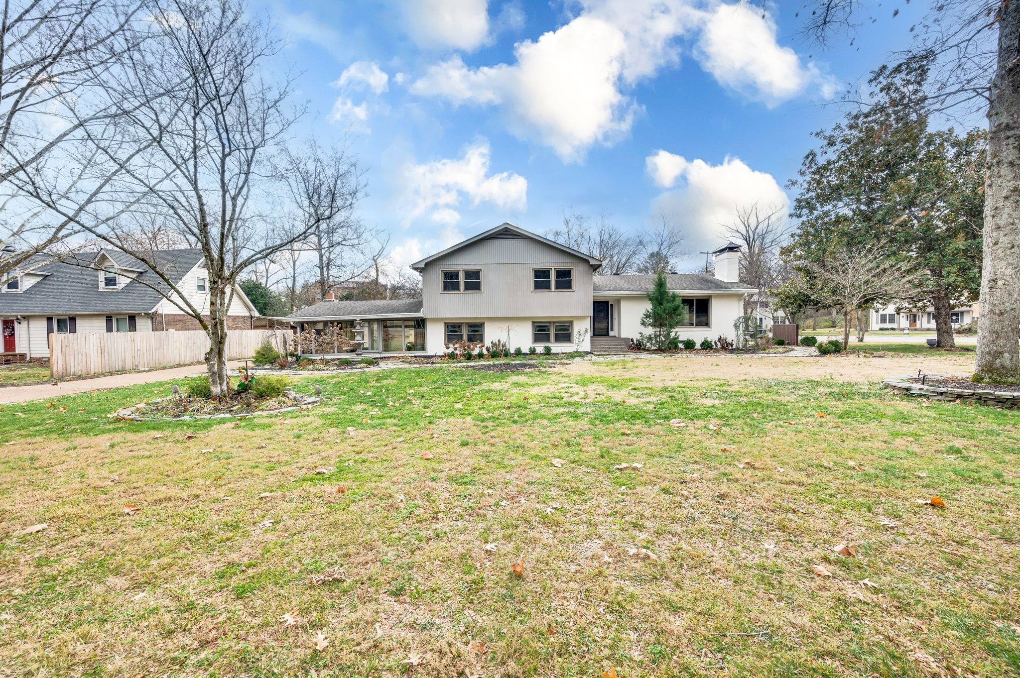 6207 Harding Pike Property Photo 7