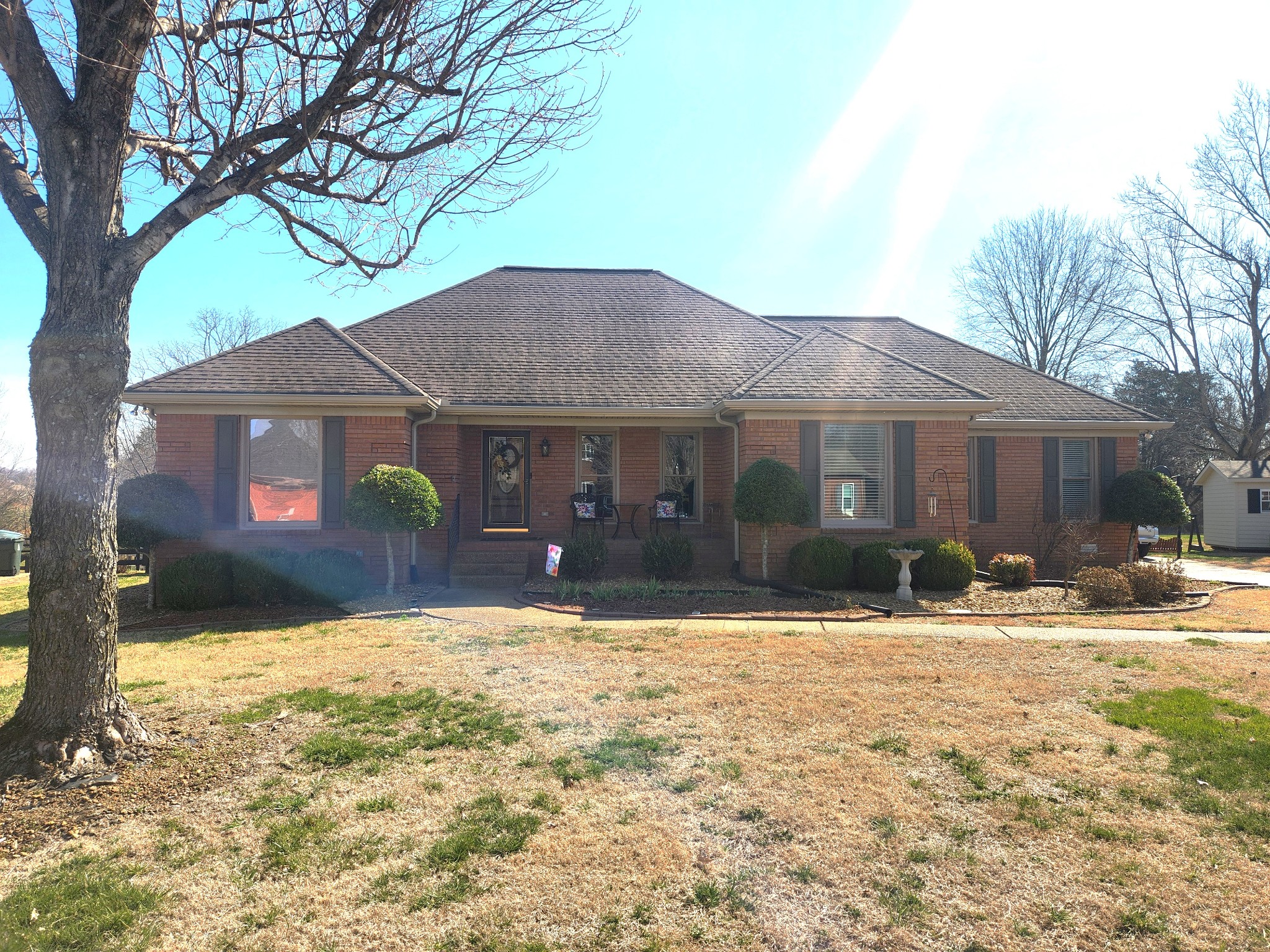 1808 Lawnview Pt Property Photo 1