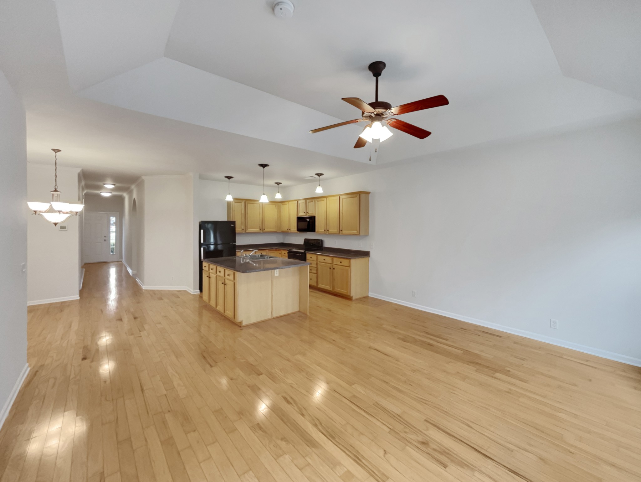 311 Harbor Village Dr Property Photo 8
