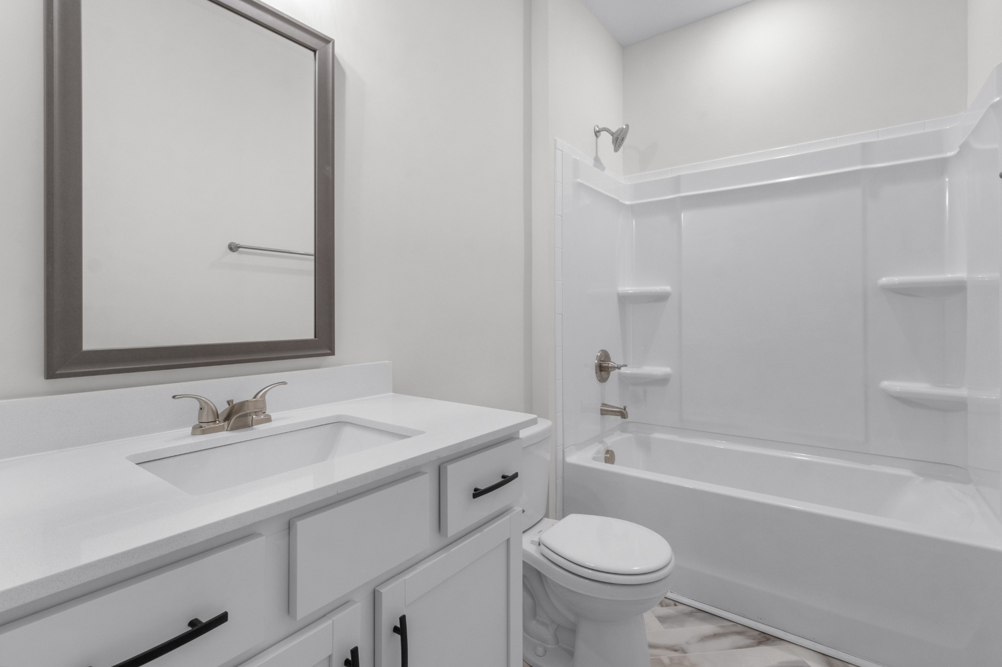 401 Galway Dr Property Photo 23