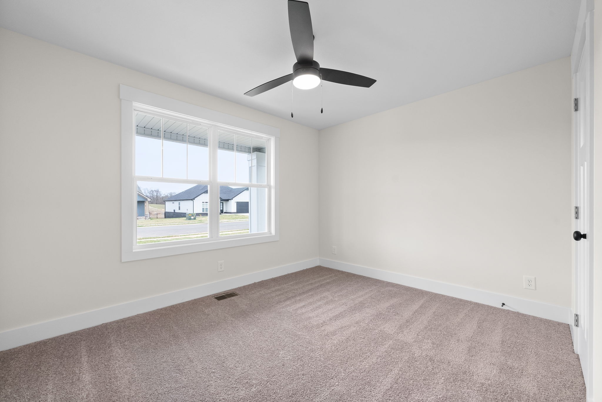 1569 Collins View Way Property Photo 25