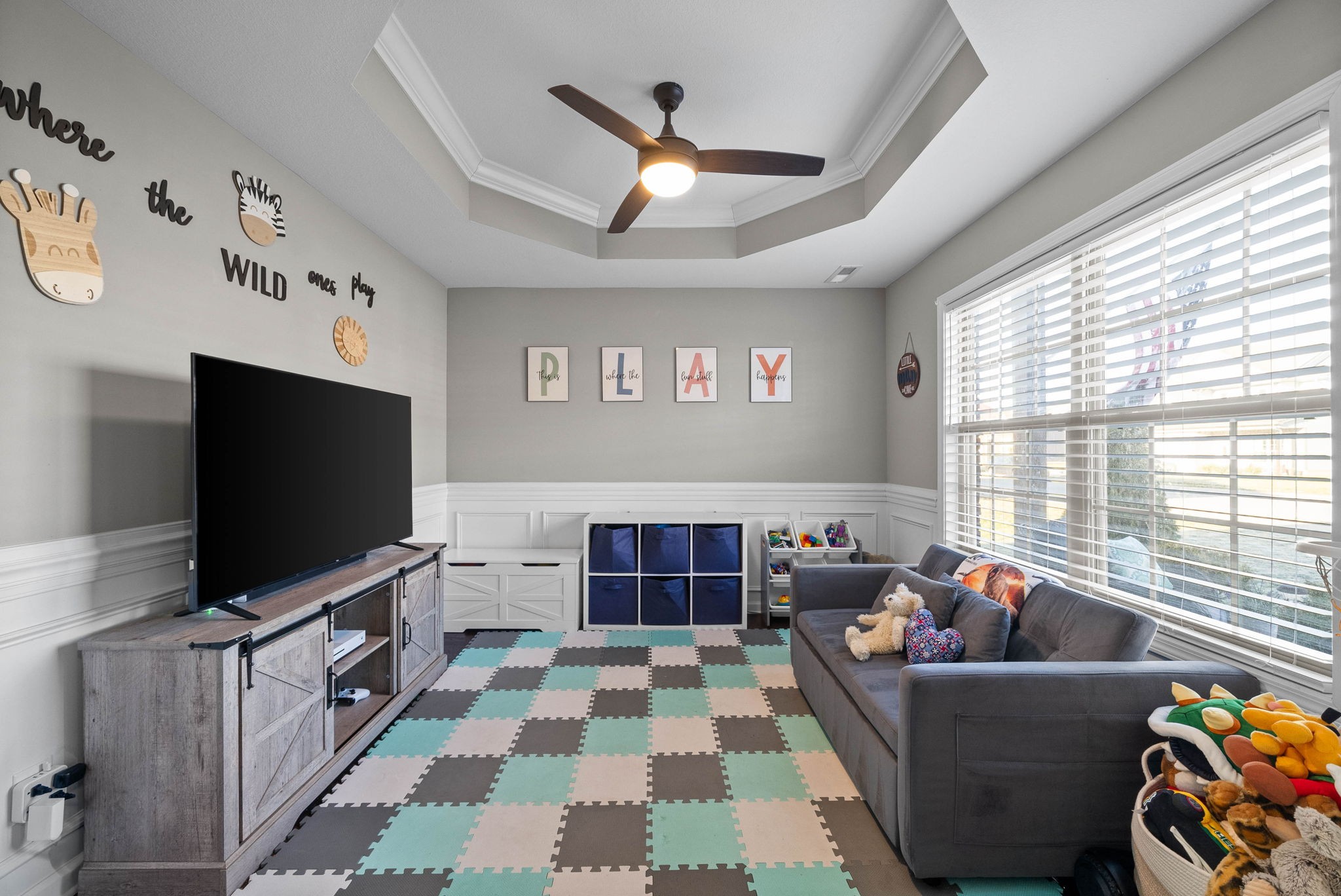 1030 Terraceside Cir Property Photo 6