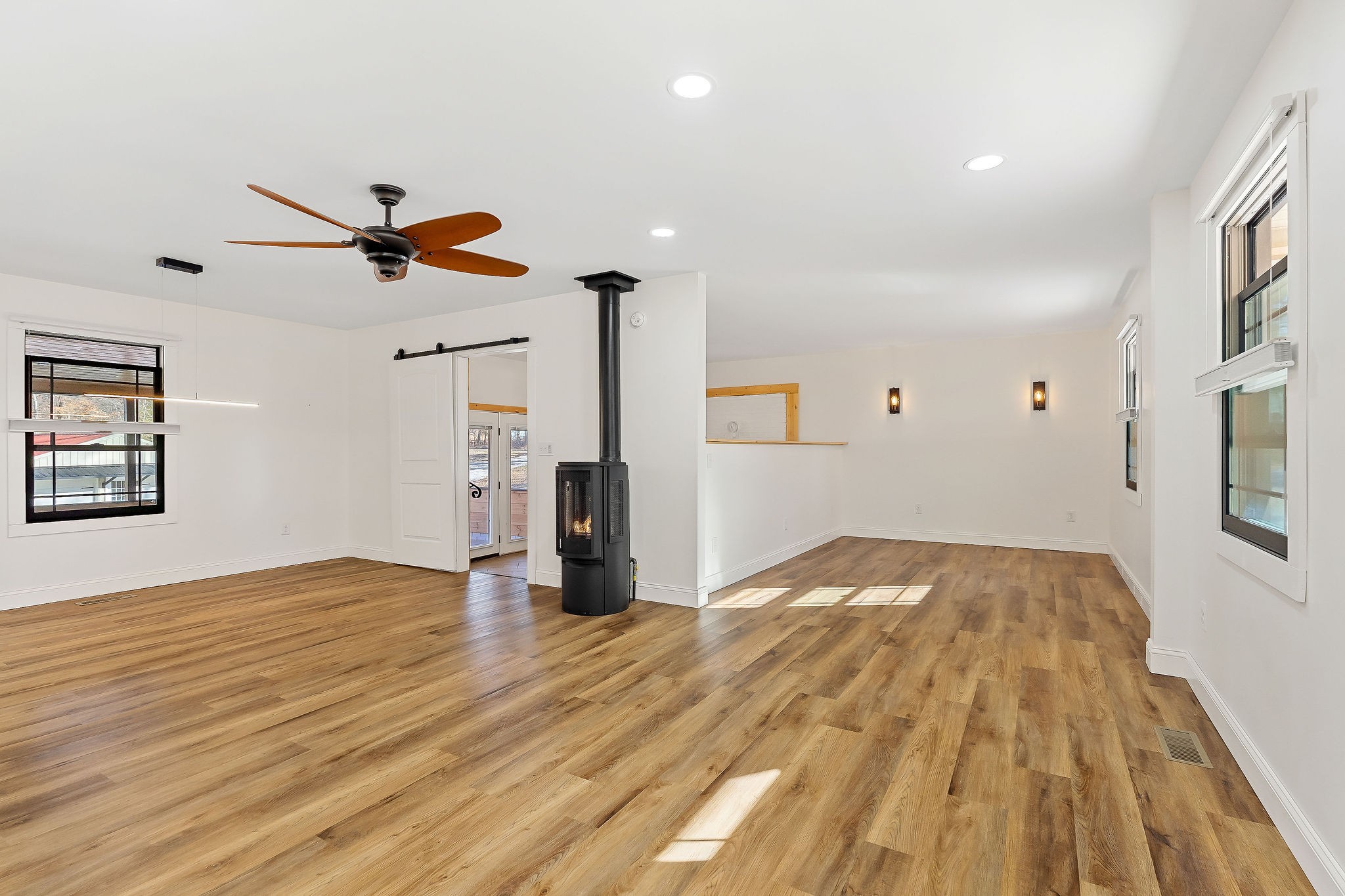 1114 Tanasi Trl Property Photo 9