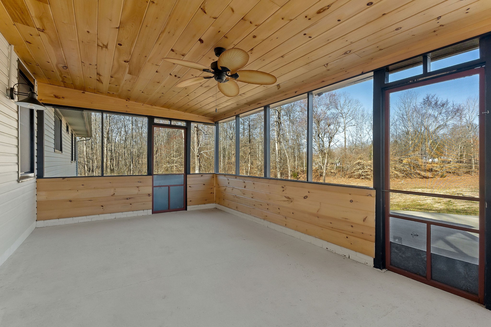 1114 Tanasi Trl Property Photo 17