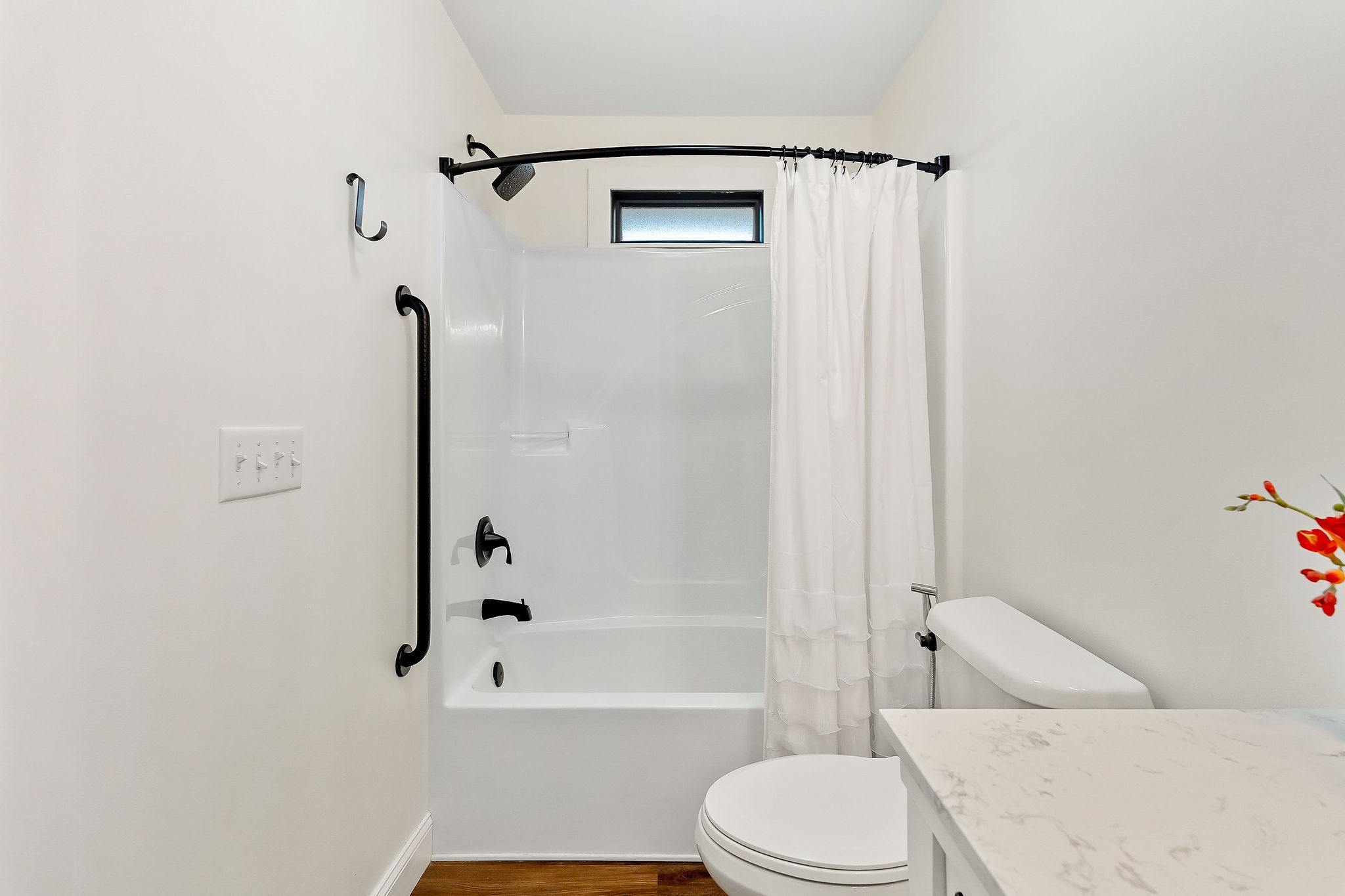 1114 Tanasi Trl Property Photo 29