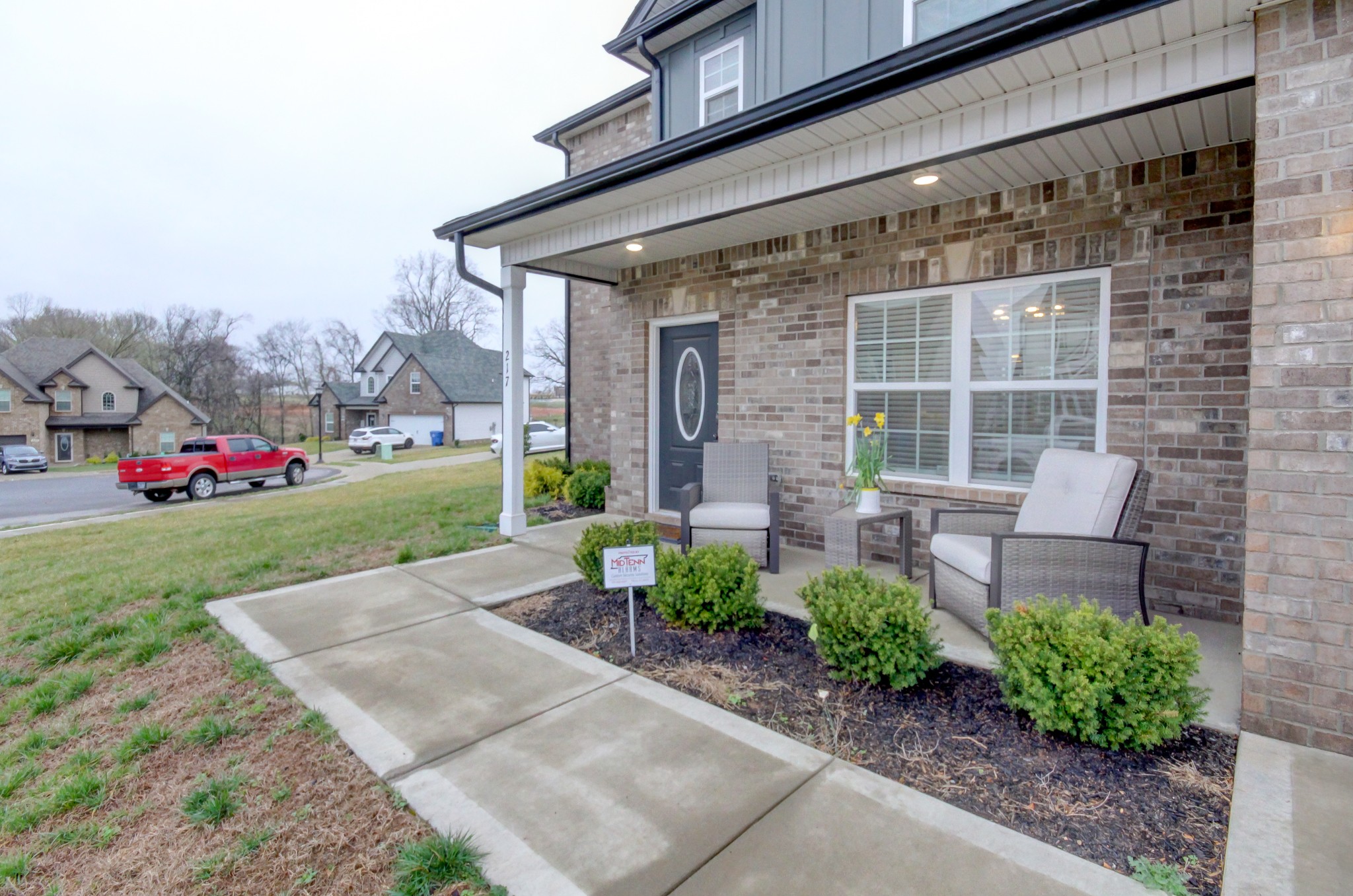 217 Cooper River Way Property Photo 3