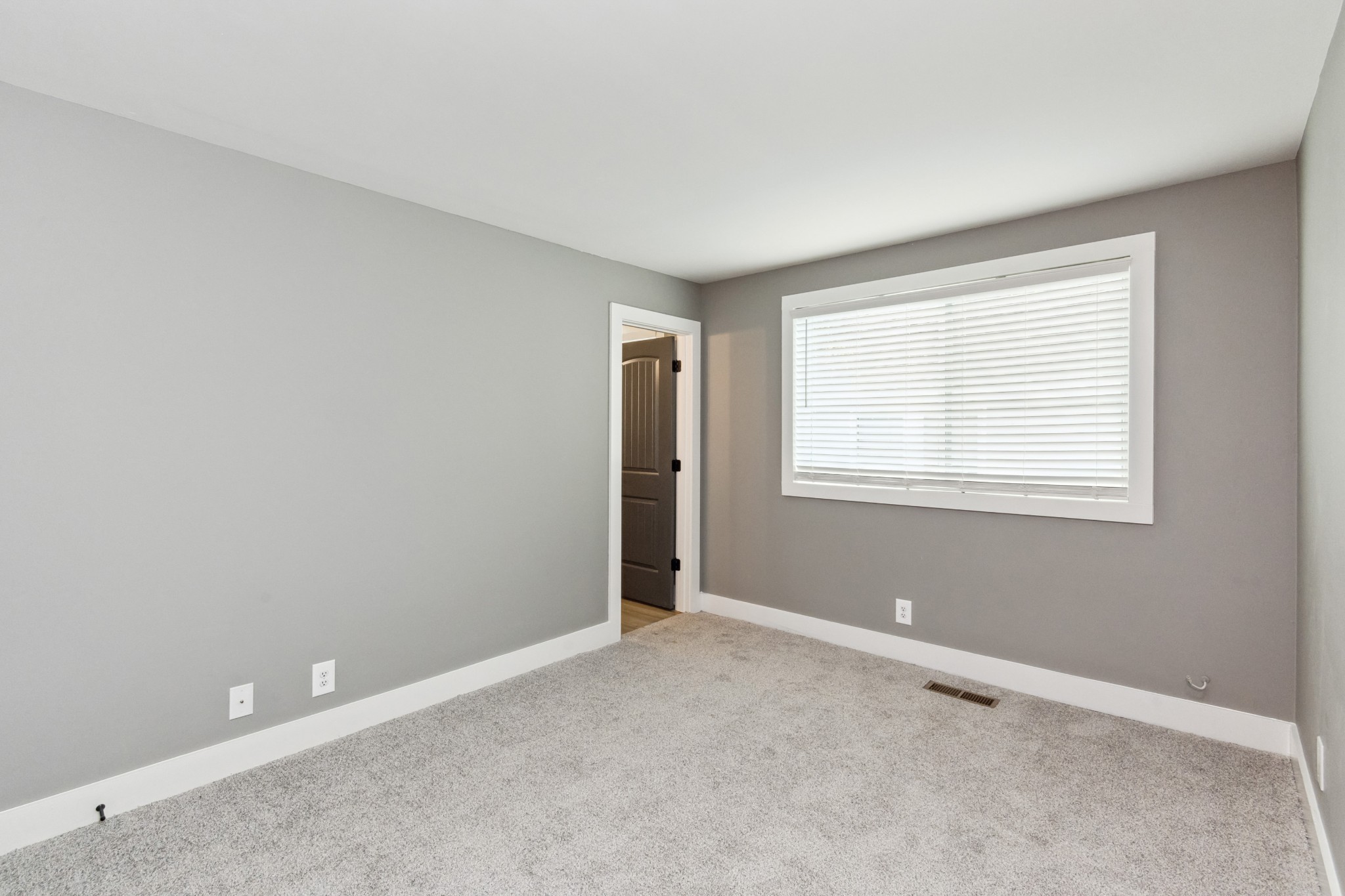 2129 Acklen Ave Property Photo 16