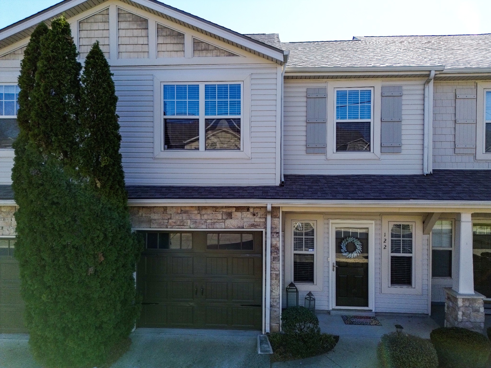 735 Tulip Grove Rd Property Photo 1