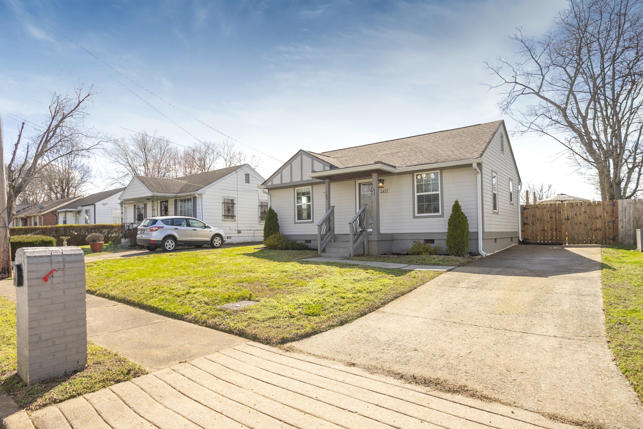 2417 Underwood Street Property Photo 2