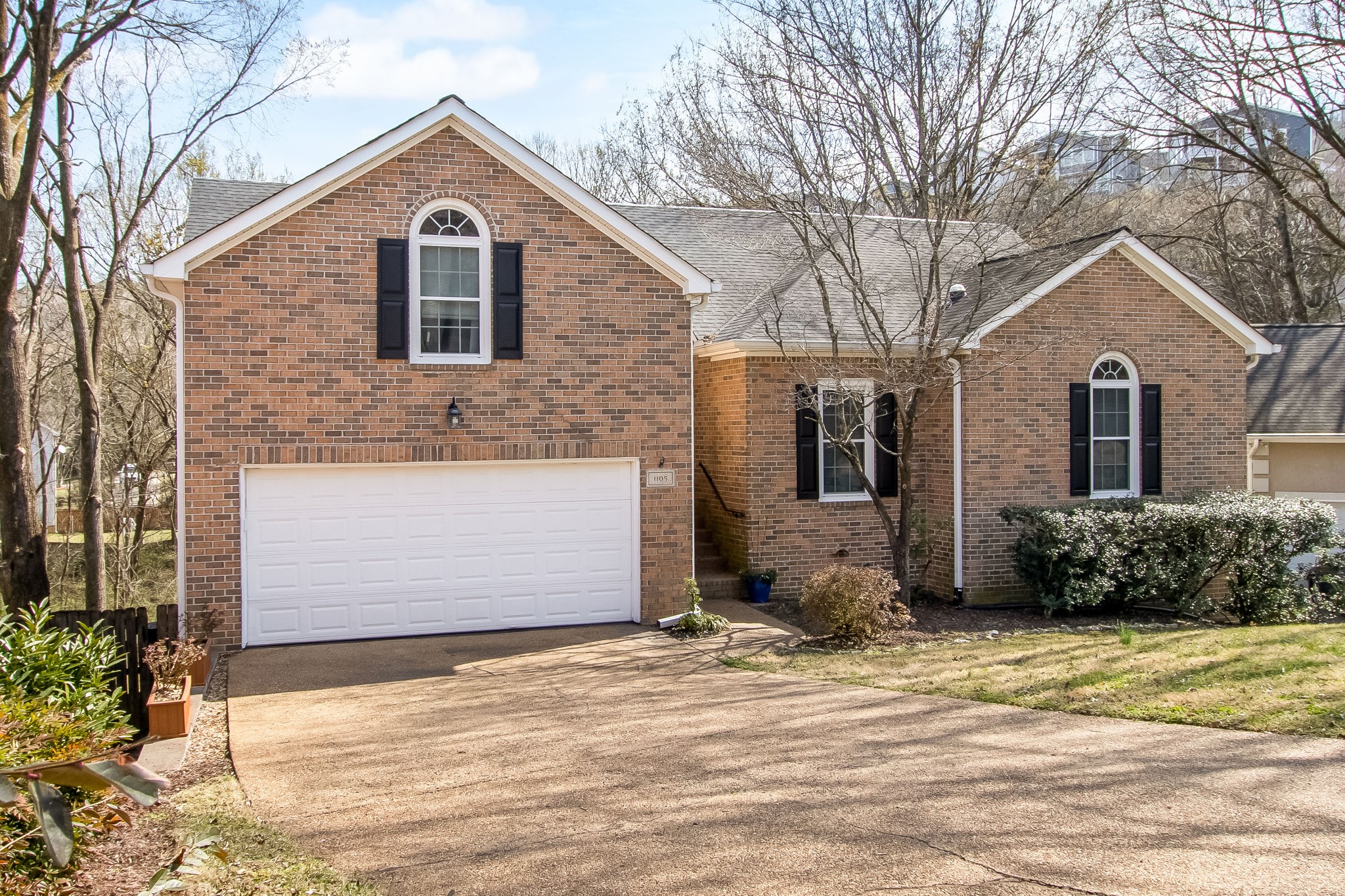 1105 Elmshade Ct Property Photo 3