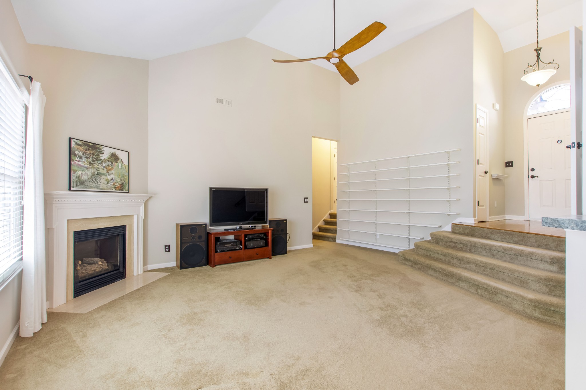 1105 Elmshade Ct Property Photo 5