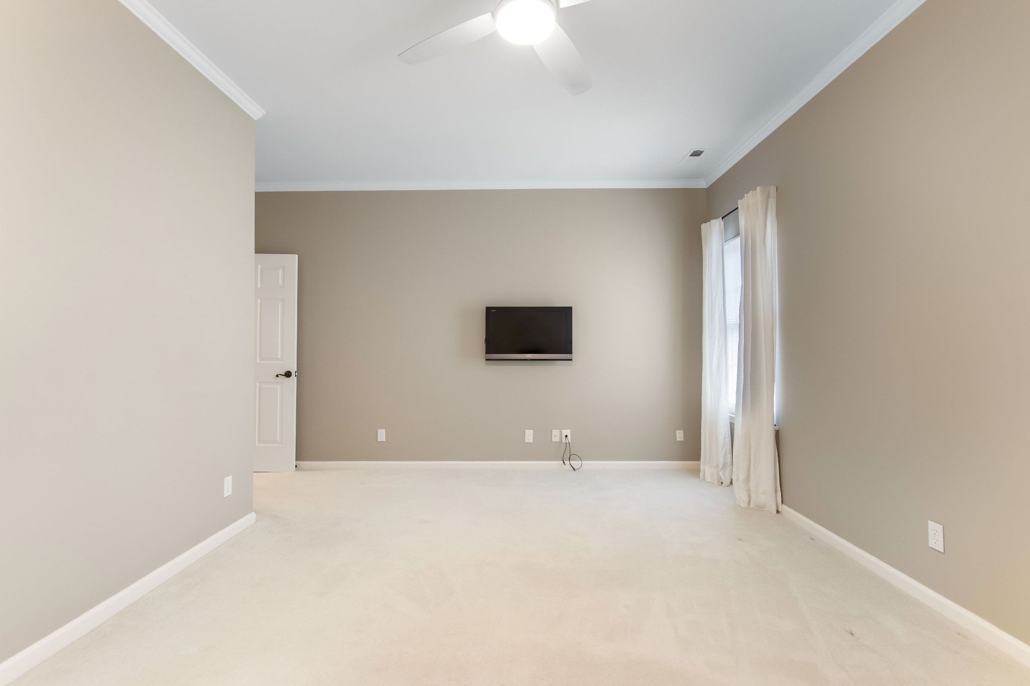 1105 Elmshade Ct Property Photo 17