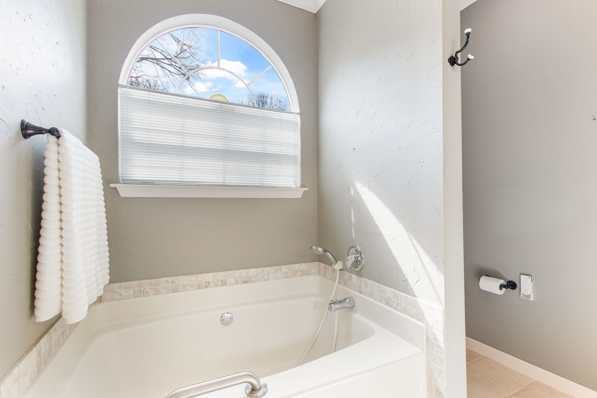 1105 Elmshade Ct Property Photo 19