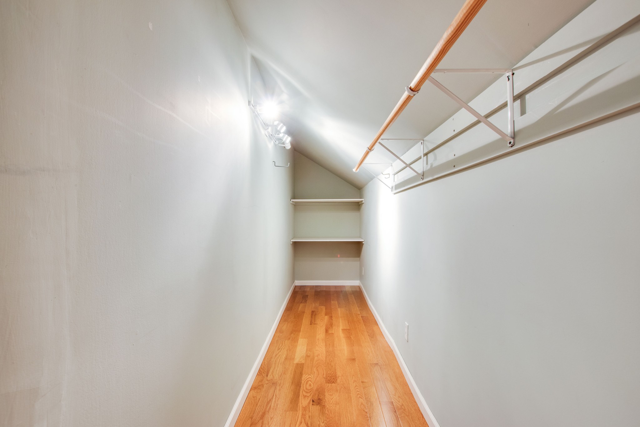 1105 Elmshade Ct Property Photo 28