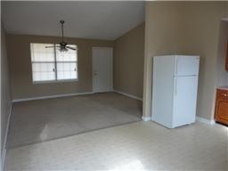 220 Mark Spitz Dr Property Photo 5