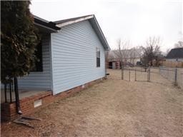 220 Mark Spitz Dr Property Photo 14