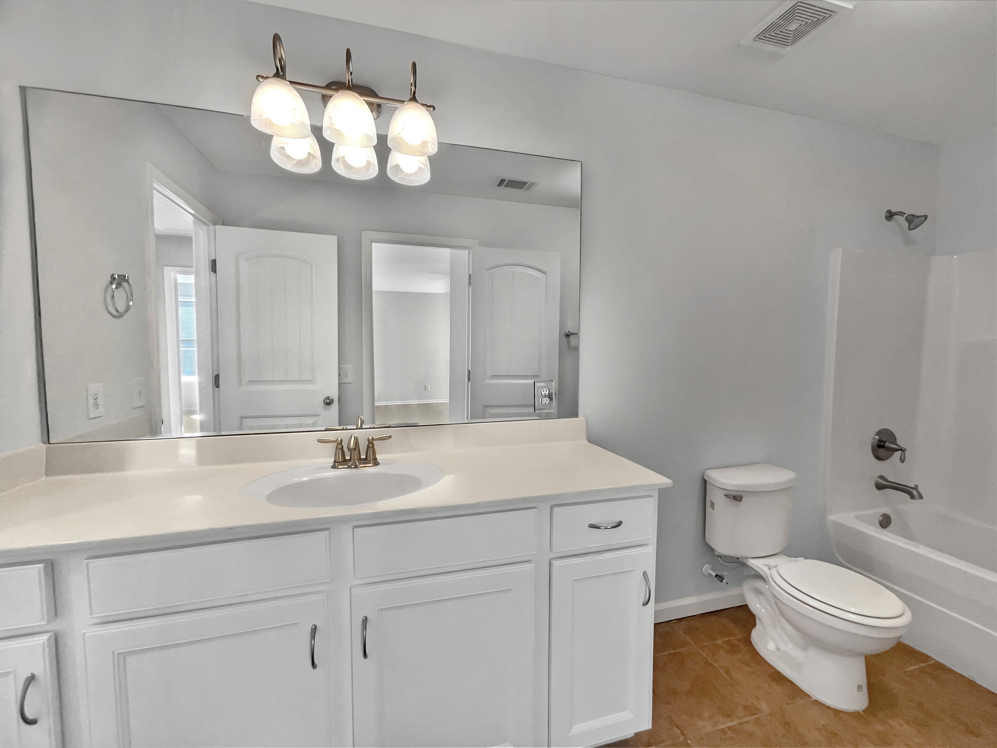 117 Holywell Ct Property Photo 33