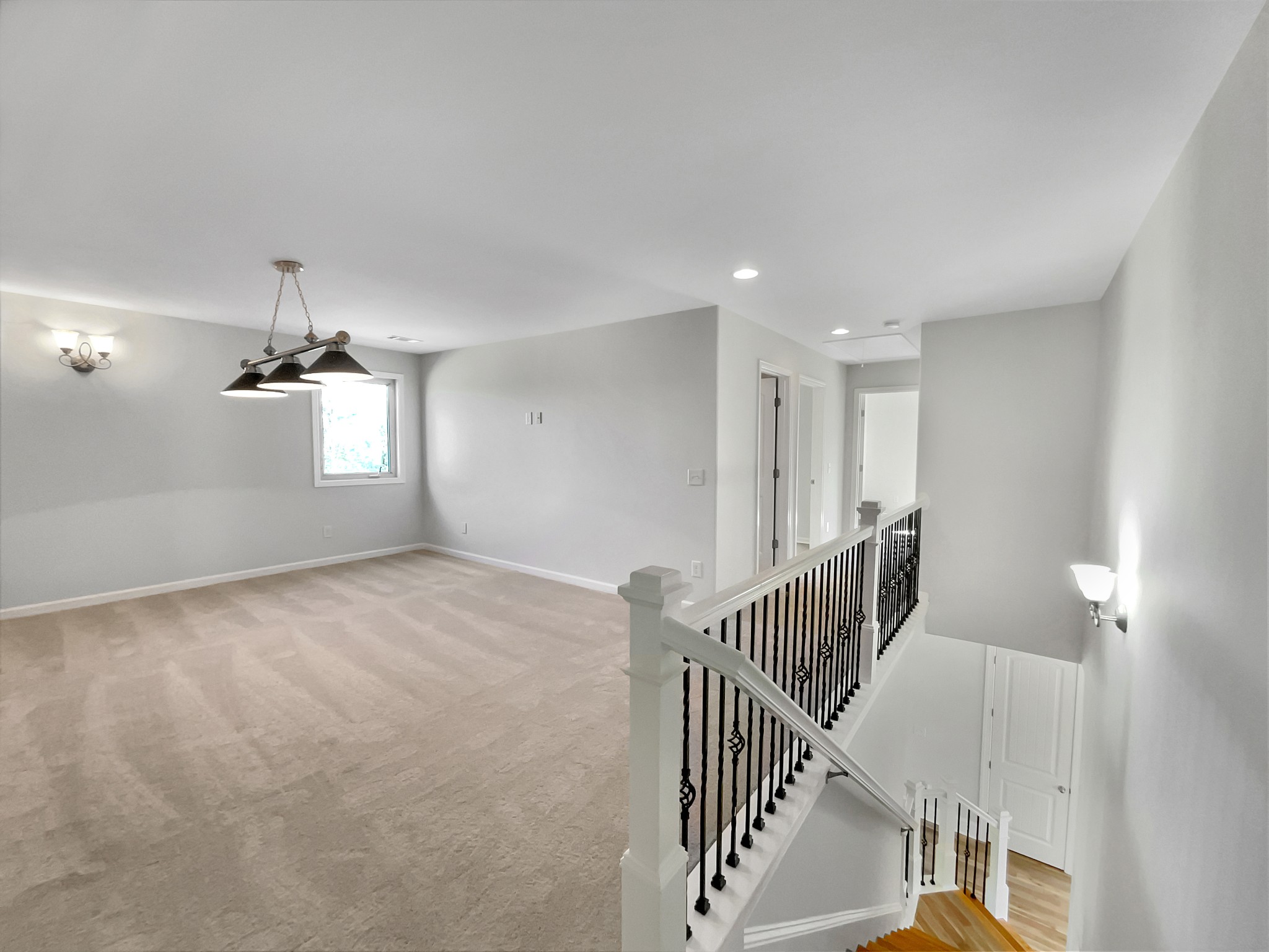 117 Holywell Ct Property Photo 34