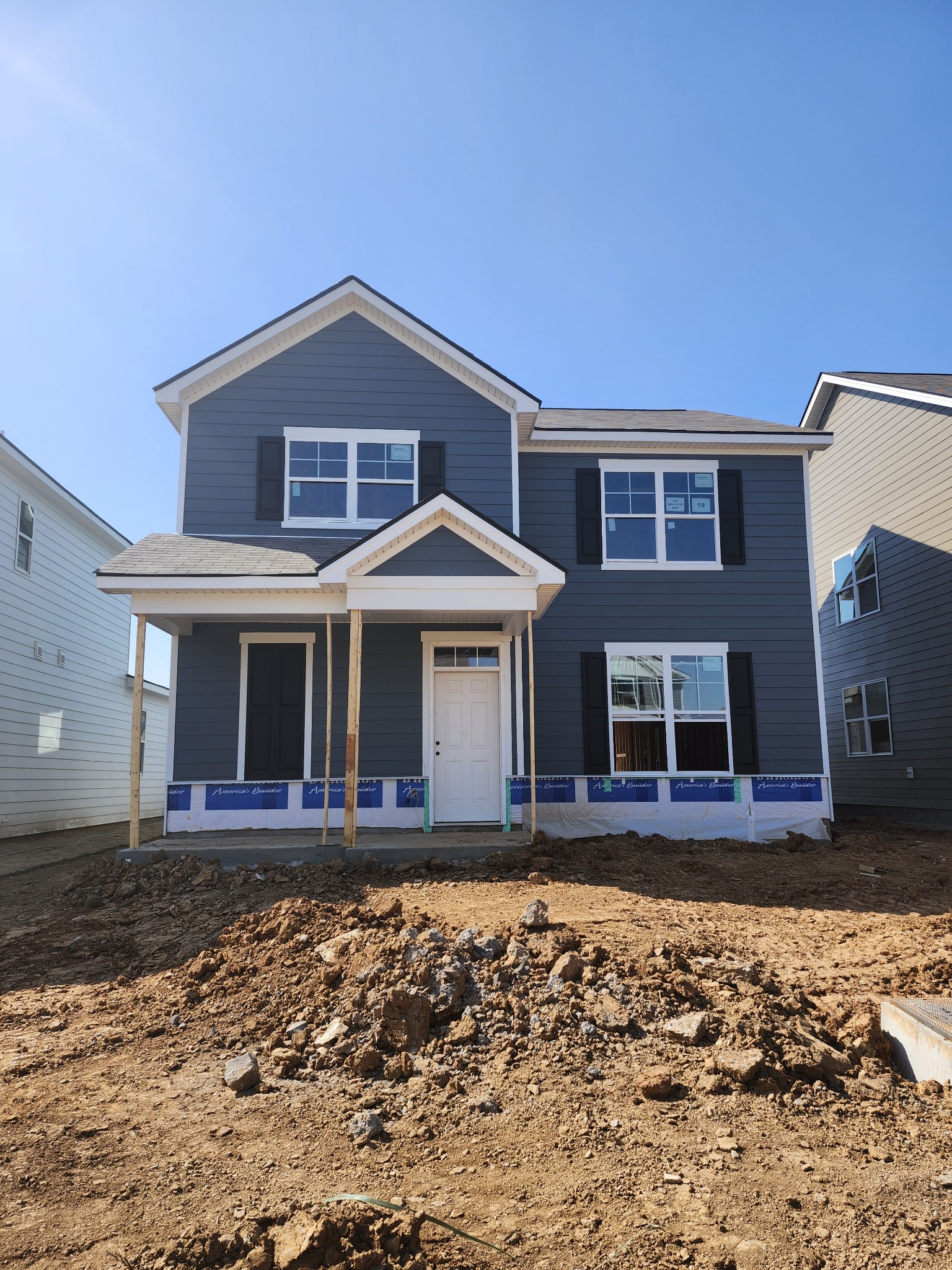 705 Walleye Way Property Photo 1