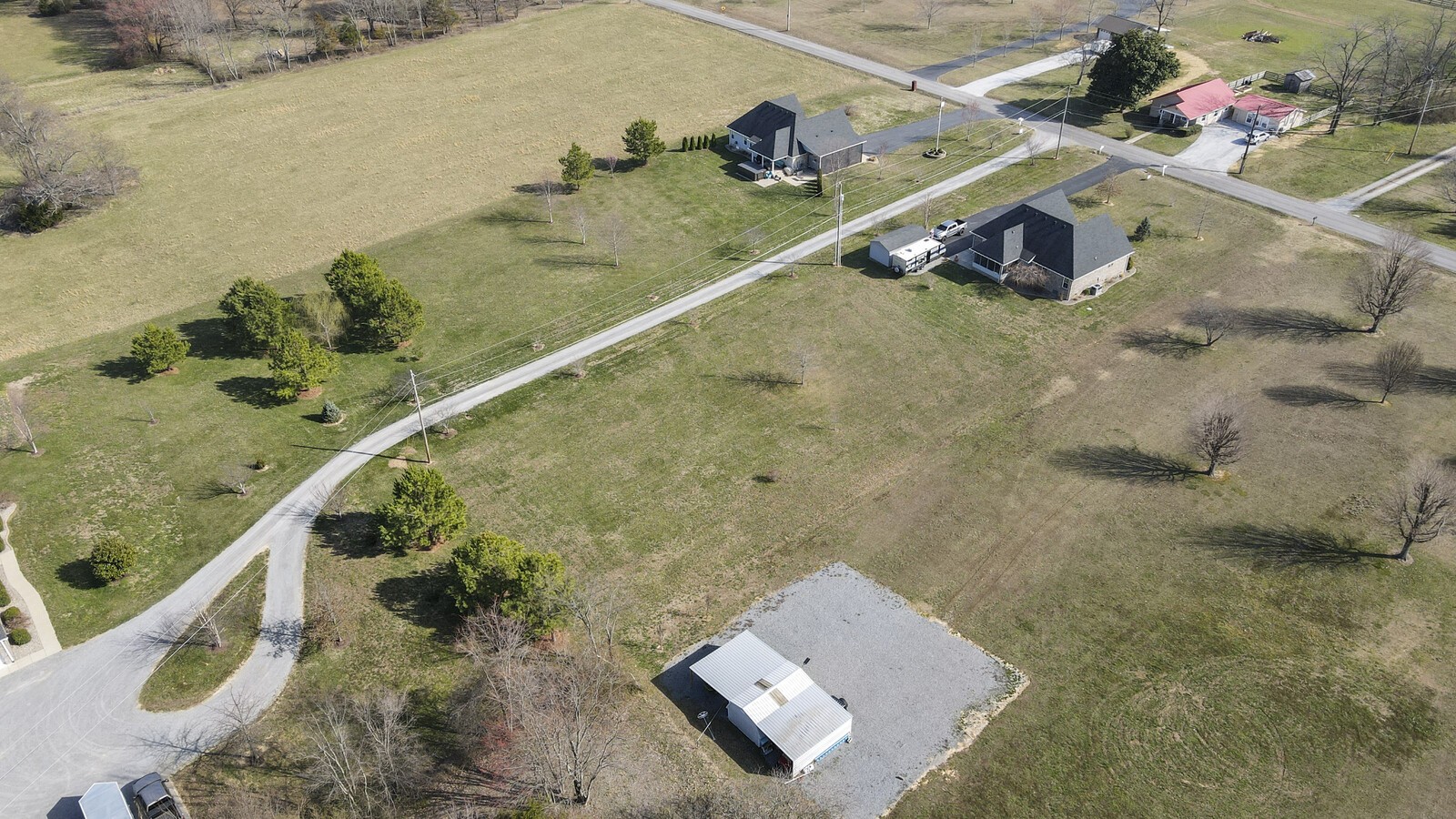 338 N Centerpoint Rd Property Photo 67