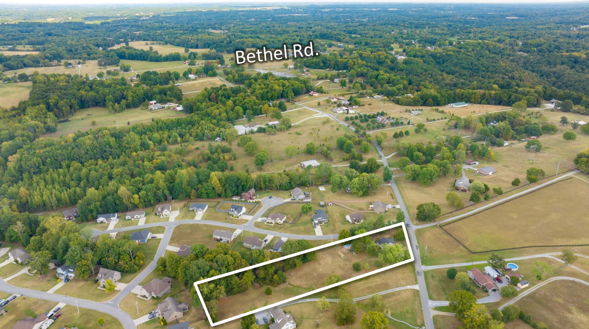 2044 Liebengood Rd Property Photo 3