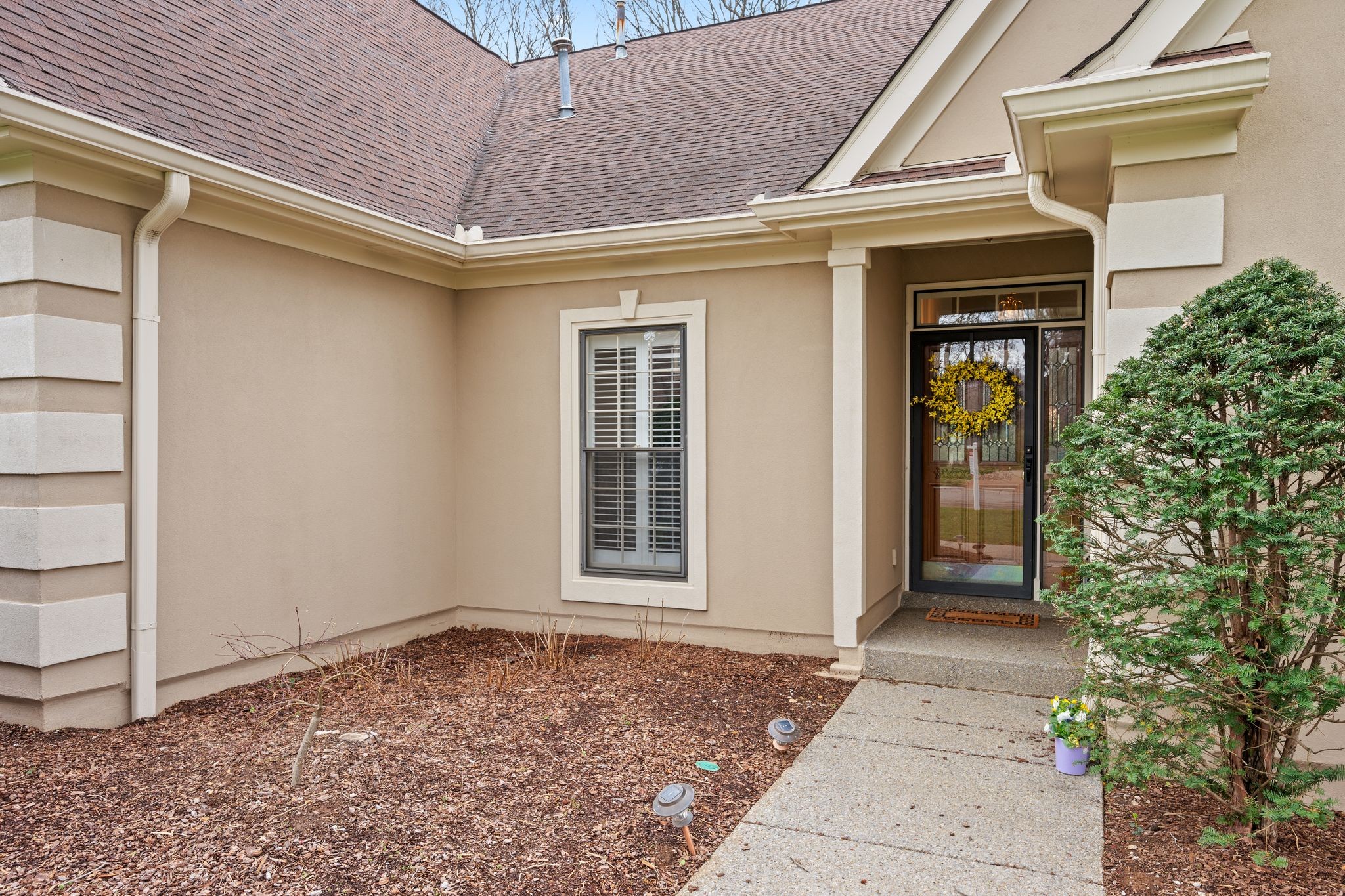 18 Lymington Ct Property Photo 4