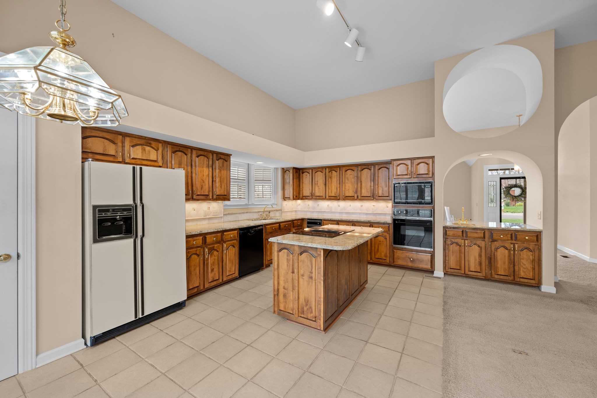 18 Lymington Ct Property Photo 12