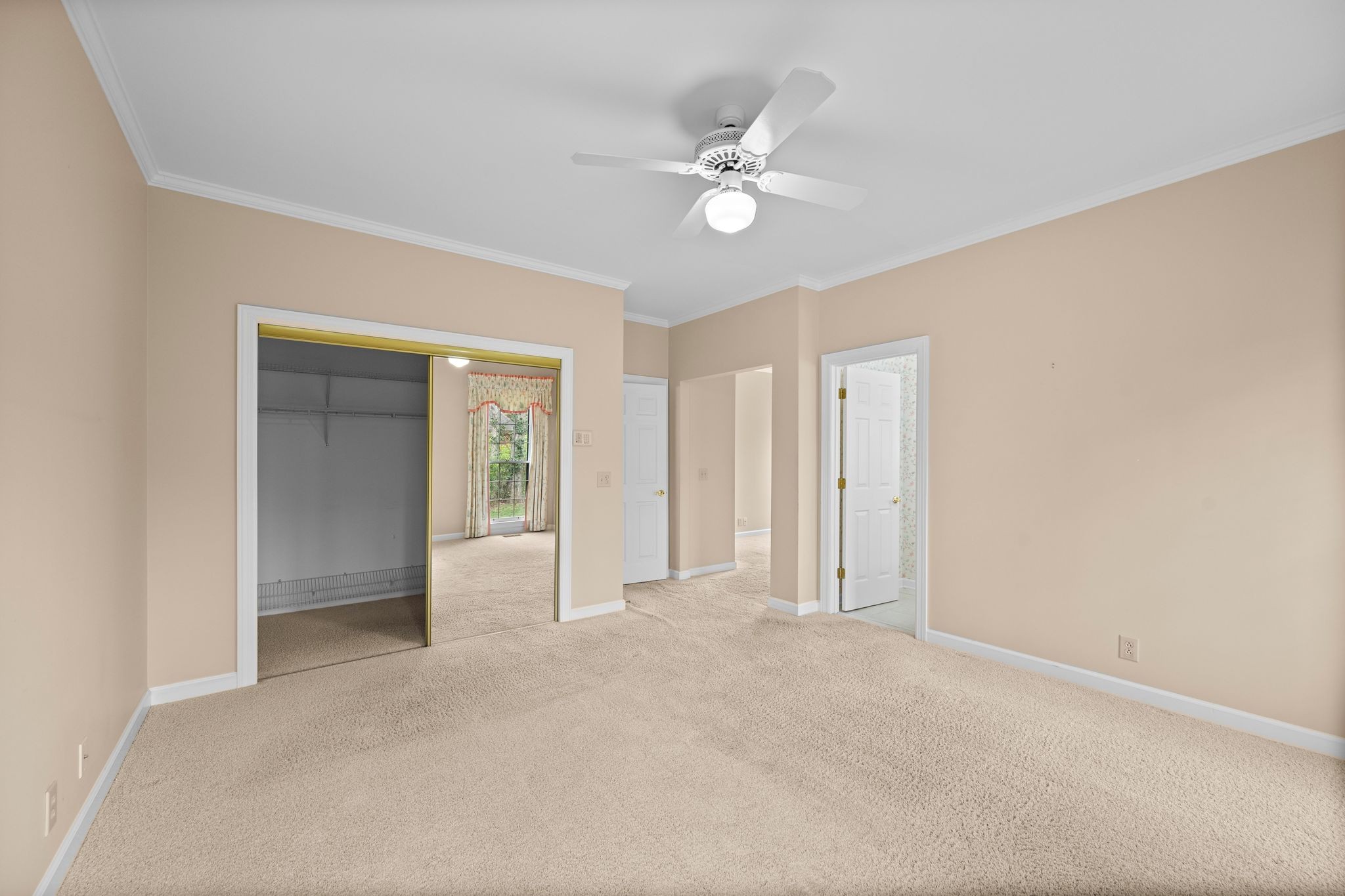 18 Lymington Ct Property Photo 14
