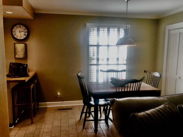 211 Cottage Ln Property Photo 18