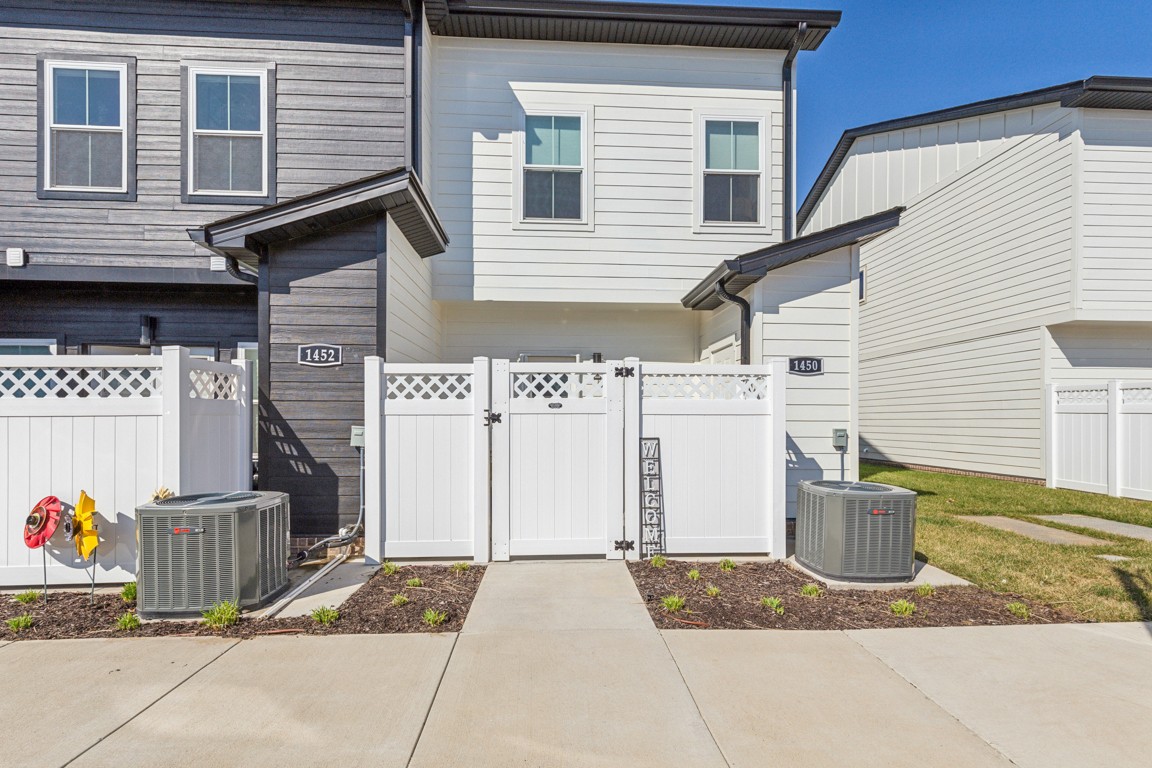 1450 Rebecca Johns Dr Property Photo 23