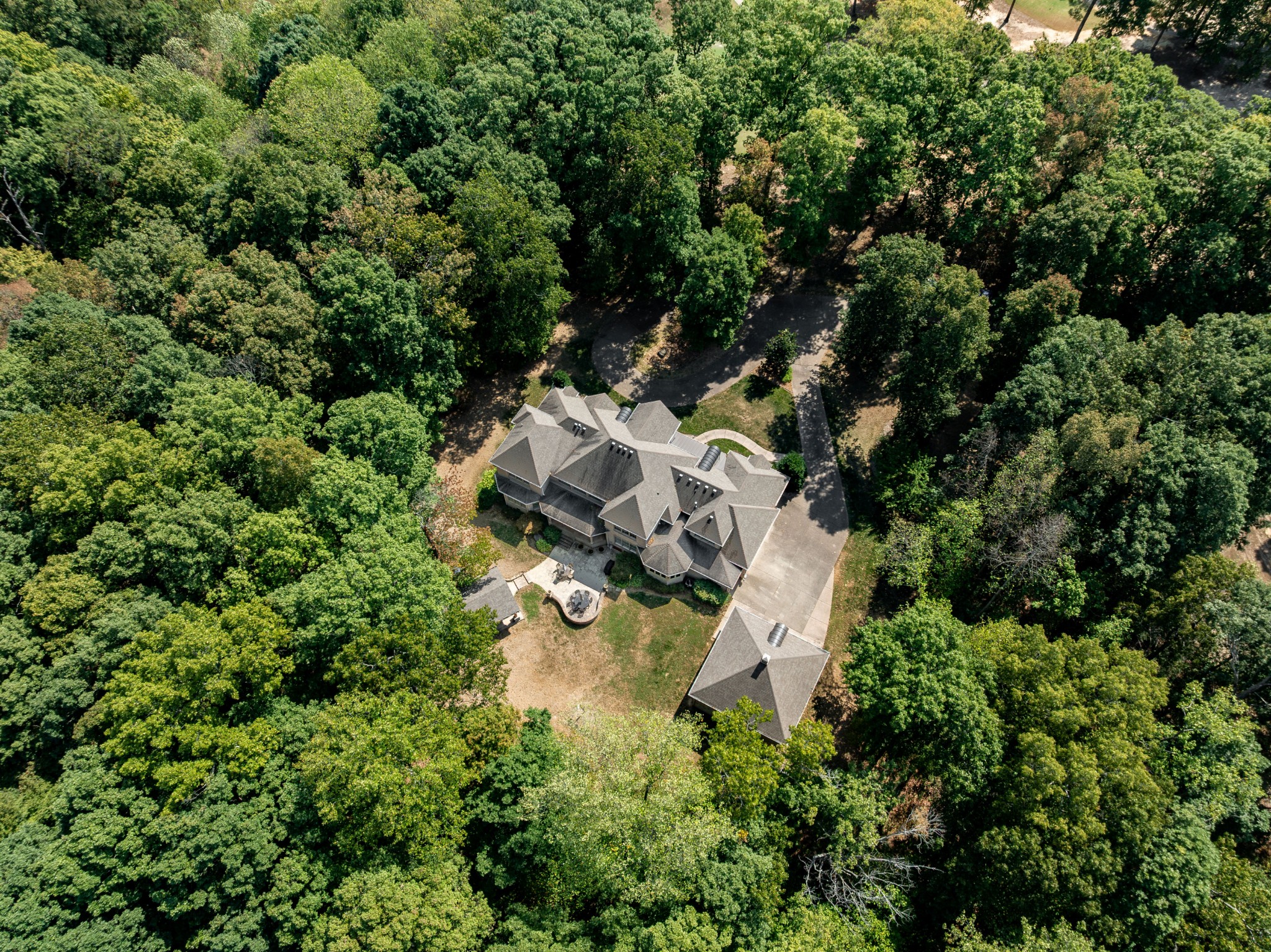 1028 Fairways Dr Property Photo 4