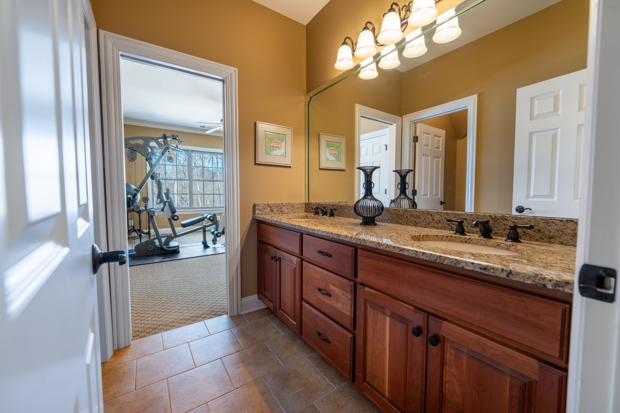 1028 Fairways Dr Property Photo 22
