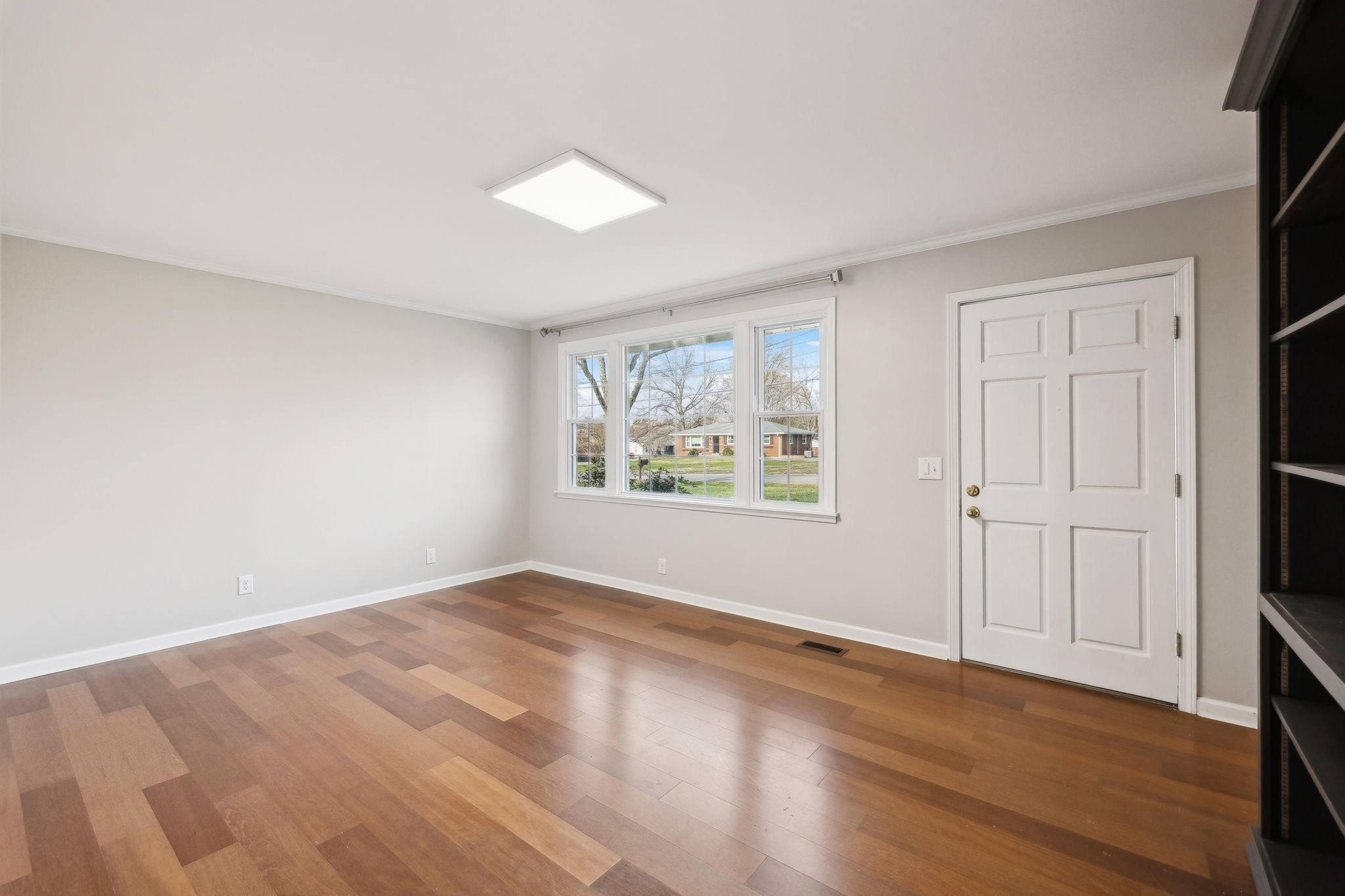 105 Mcarthur Dr Property Photo 11