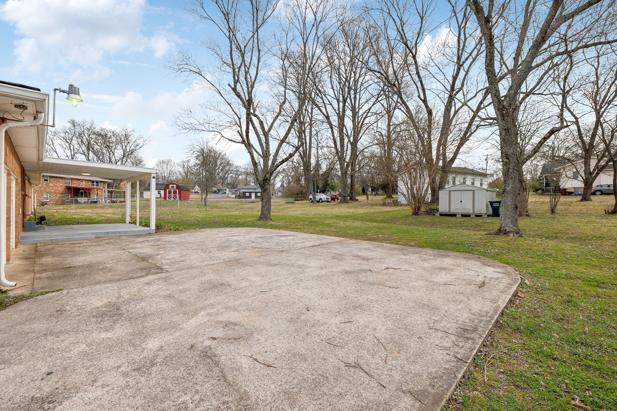105 Mcarthur Dr Property Photo 24