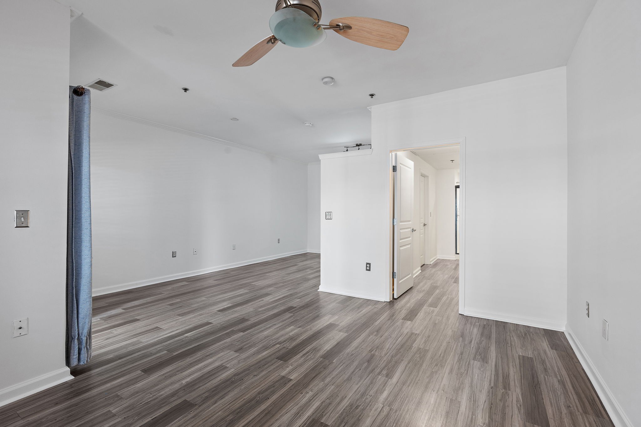 1803 Broadway Property Photo 6