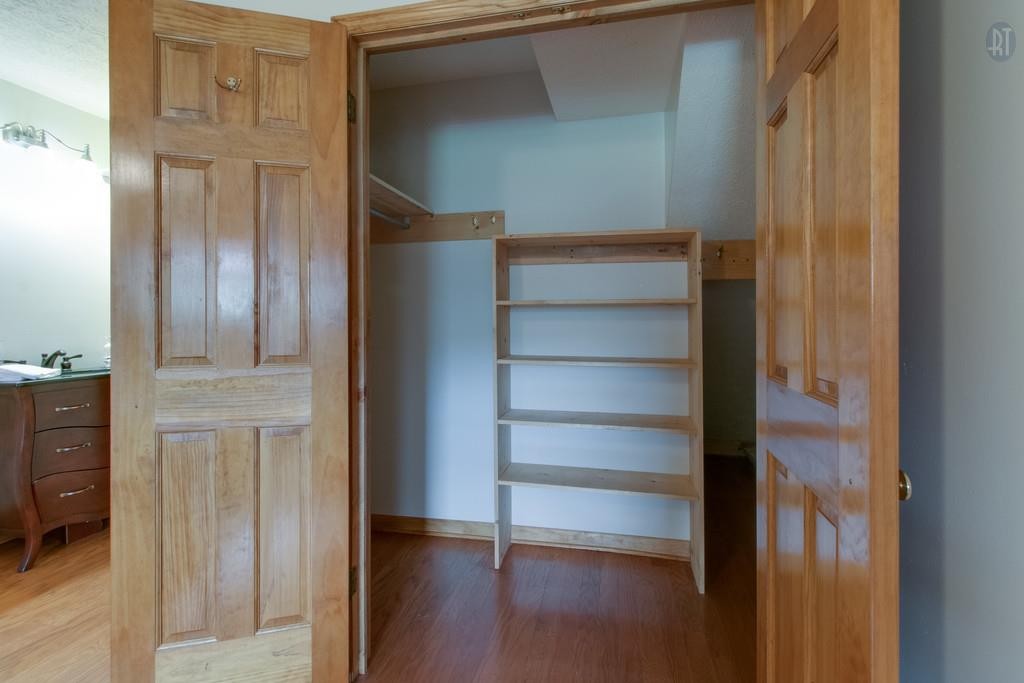 6501 Clydeton Rd Property Photo 20